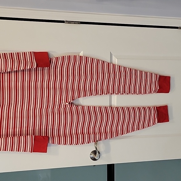 PINK Victoria's Secret Red Striped One Piece Thermal Onesie Pajama XL NWT - Picture 7 of 10